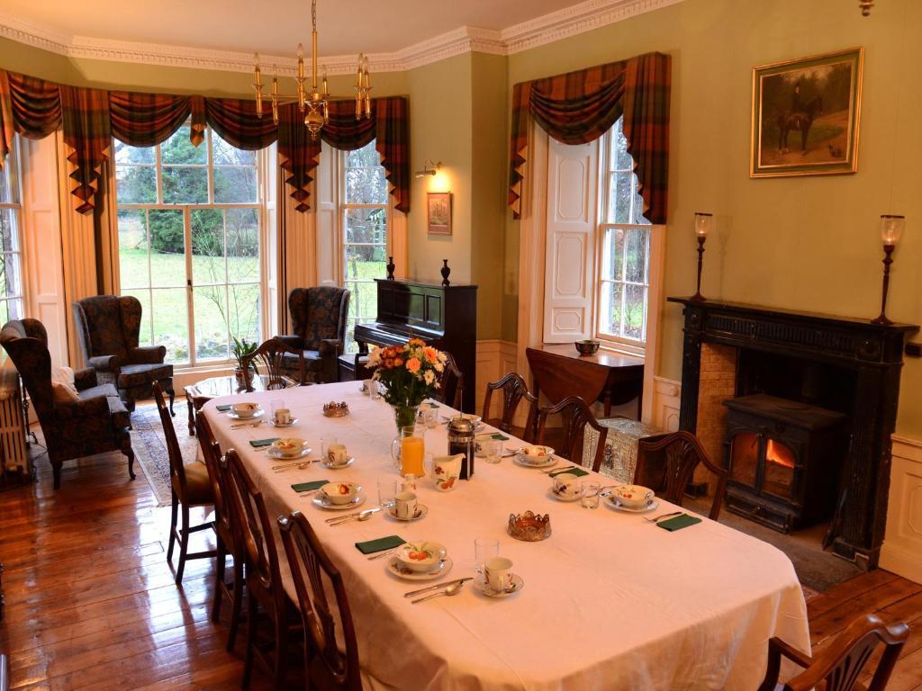 Powis House B&B Стерлінг Екстер'єр фото